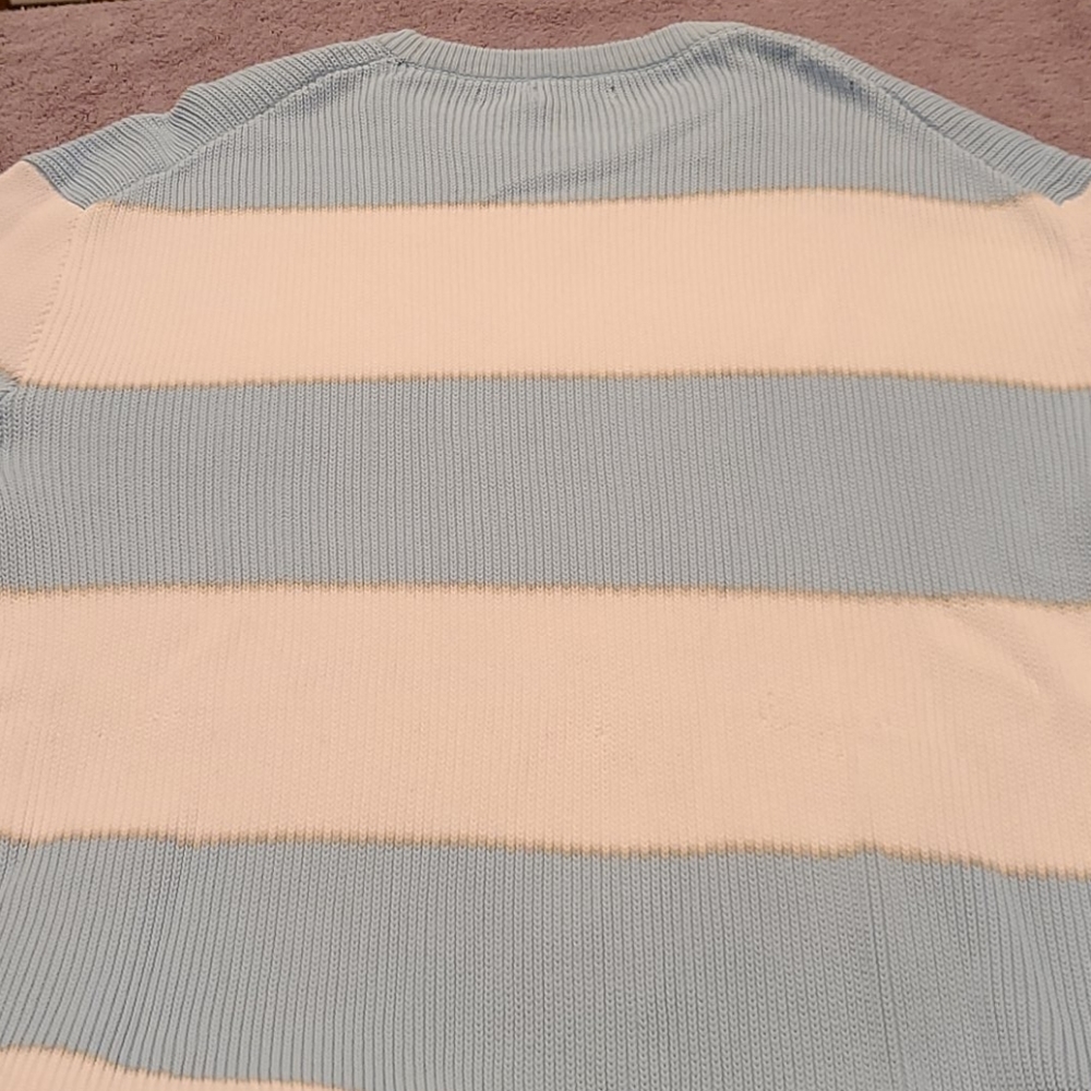 DKNY crewneck sweater - Picture 9 of 16